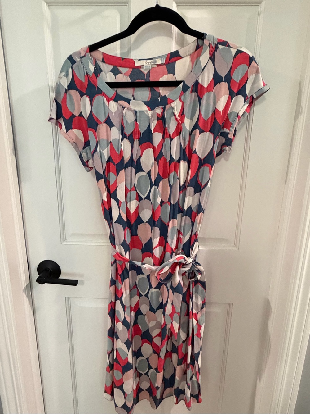 Boden Coral, Navy & Light Blue Geo Tie-Waist Mini Dress
